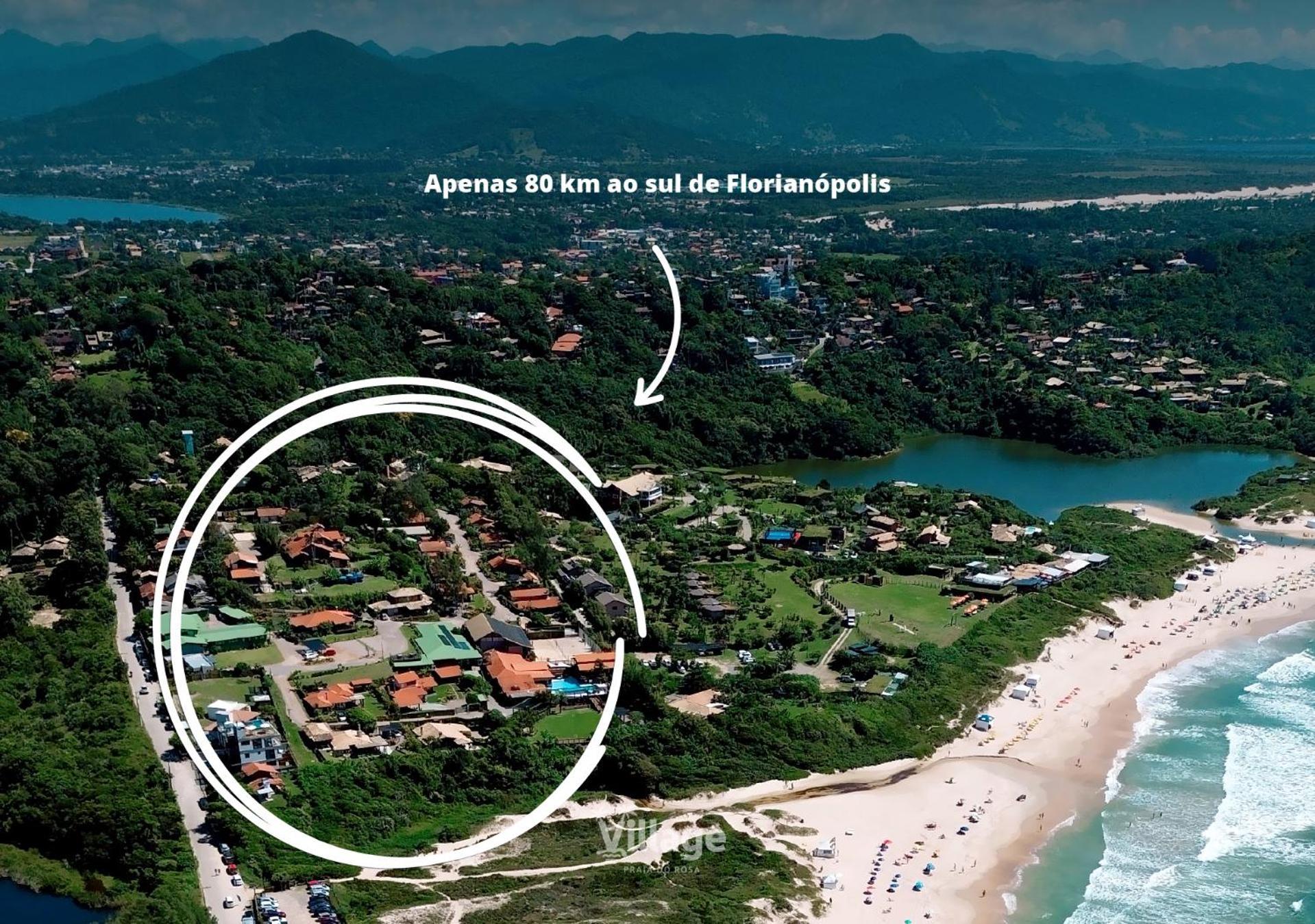 Village Praia Do Rosa Exterior photo